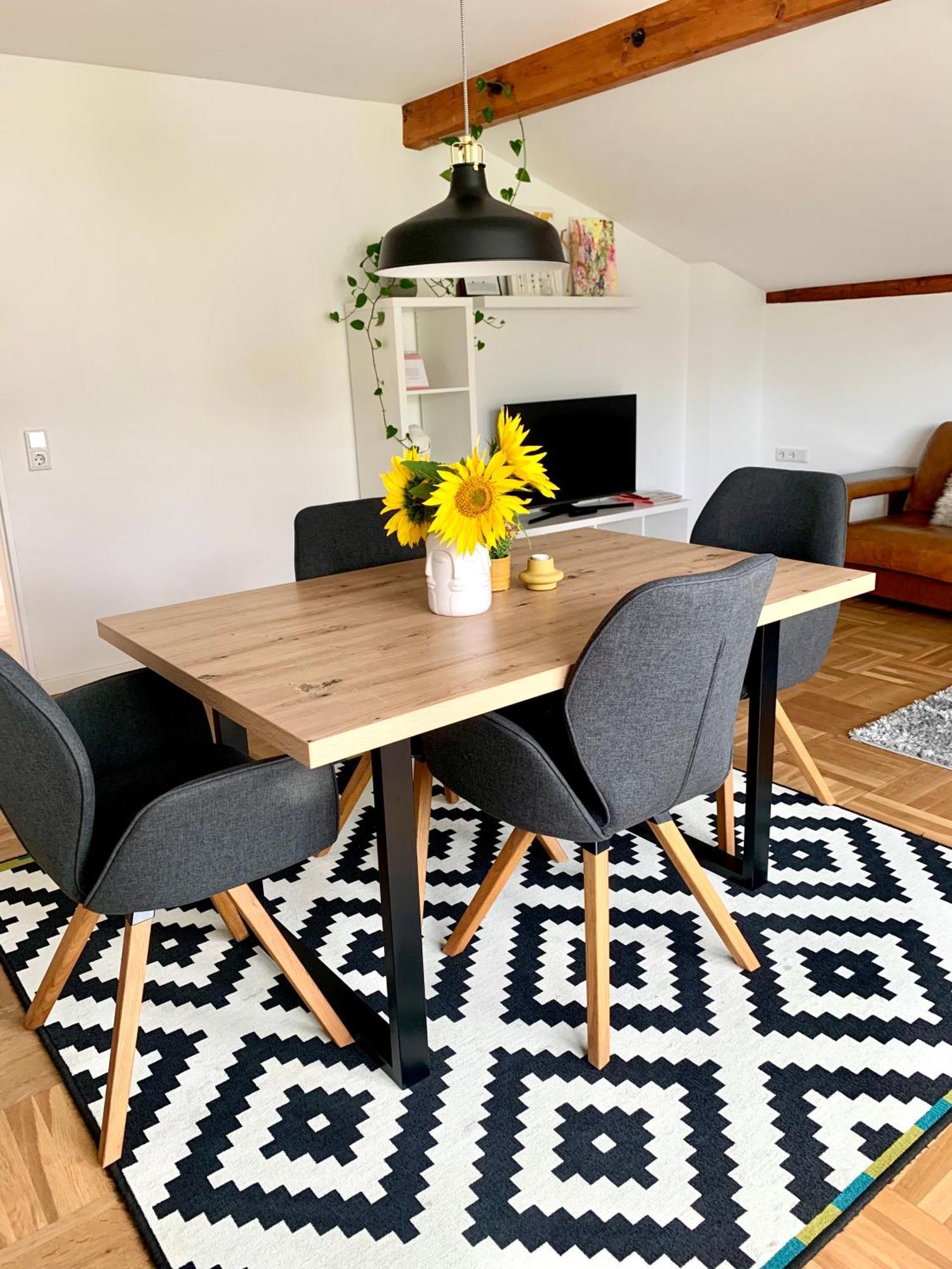 Schoene, Grosse Ferienwohnung Direkt Am Donauradweg & Keltenstadt Heuneburg 黑伯廷根 外观 照片